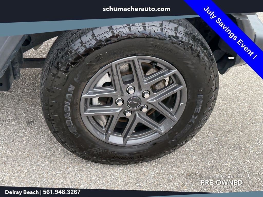 Used 2024 White Jeep Sport S image 17