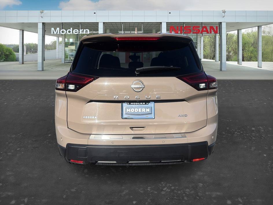 Used 2025 Baja Storm Metallic Nissan SV image 27