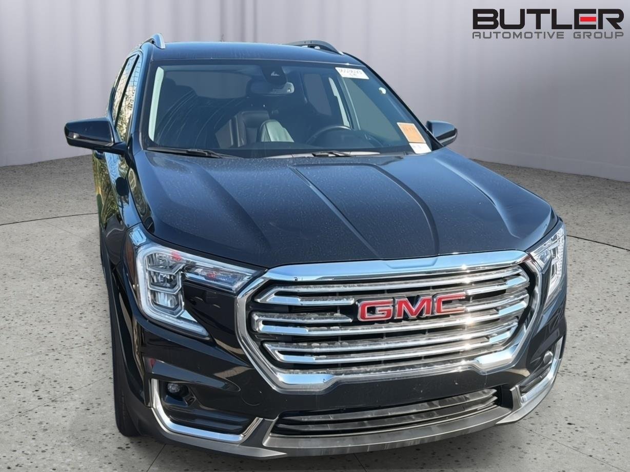 Used 2022 Ebony Twilight Metallic GMC SLT image 5
