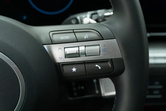 Used 2025 Denim Blue Hyundai SEL Convenience image 27