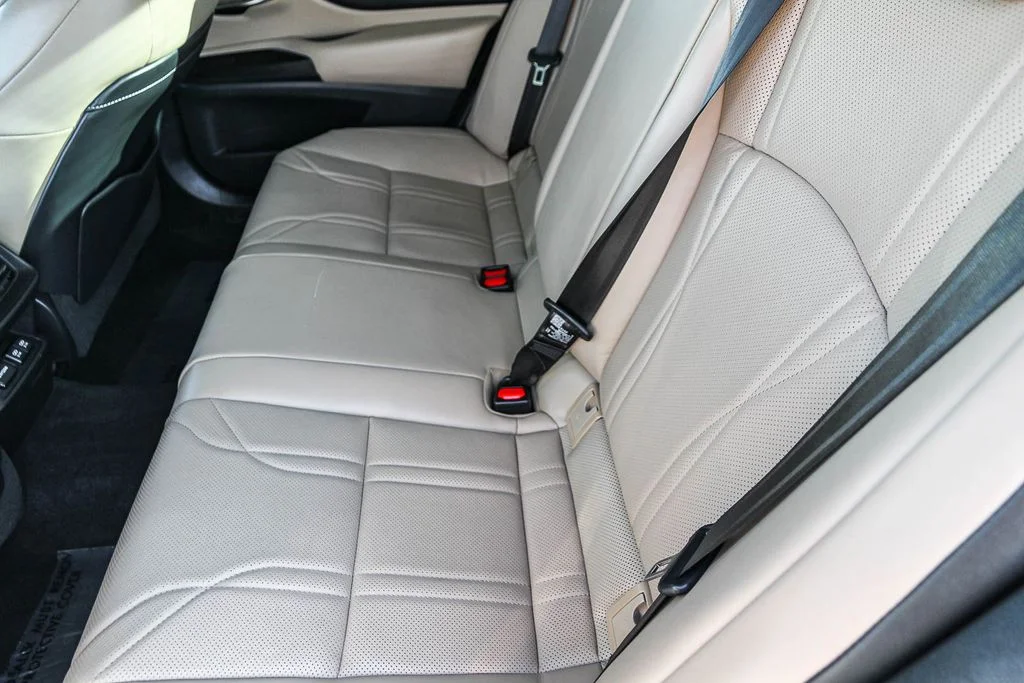 Used 2020 Gray Lexus 300h Luxury image 19