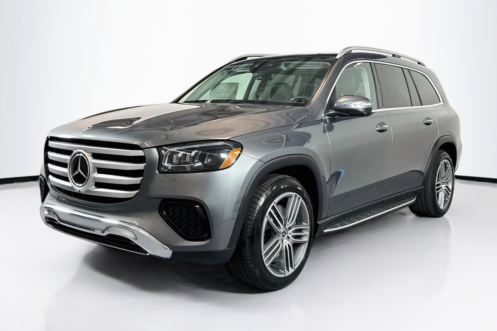 New 2026 Selenite Grey Metallic Mercedes-Benz GLS 450 image 1