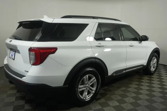 Used 2020 Oxford White Ford XLT image 5