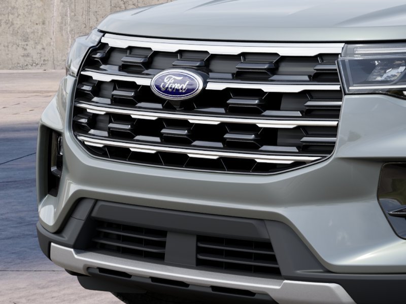 New 2027 Avalanche Gray Ford Active image 17