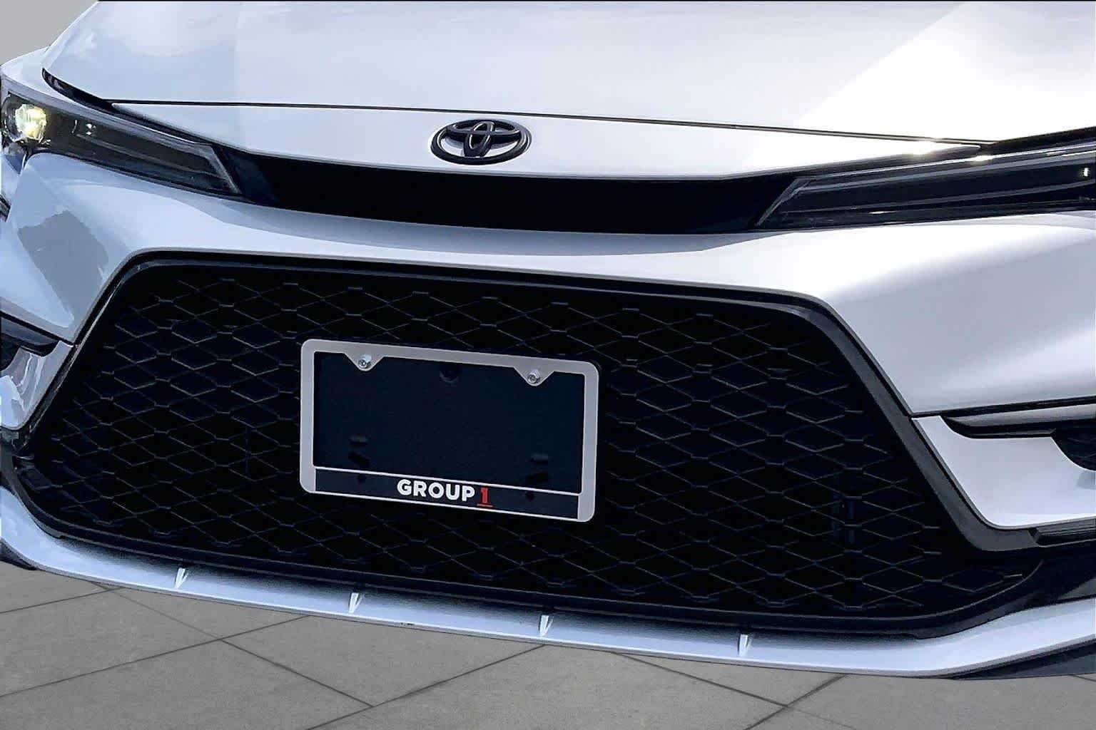 Used 2023 Classic Silver Metallic Toyota SE image 30