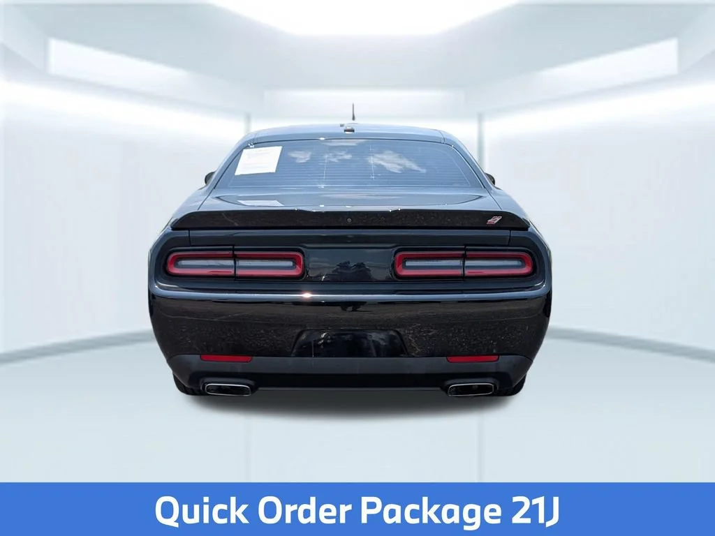 Used 2022  Dodge GT image 3