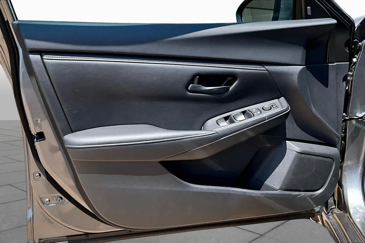 Certified Used 2025 Gun Metallic Nissan S image 24