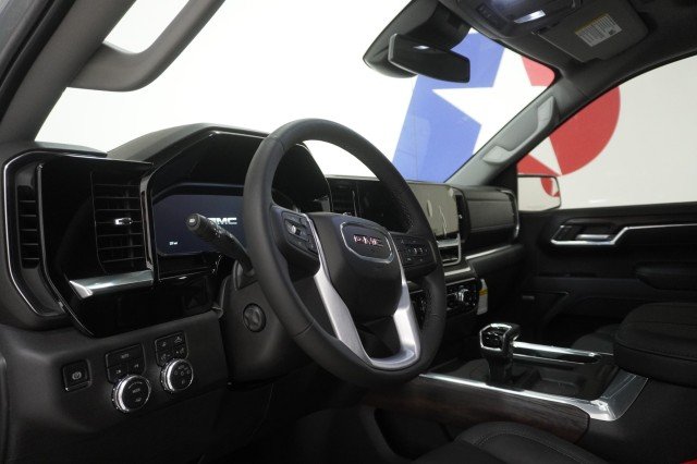 2026 GMC Sierra 1500 SLT - Photo 22