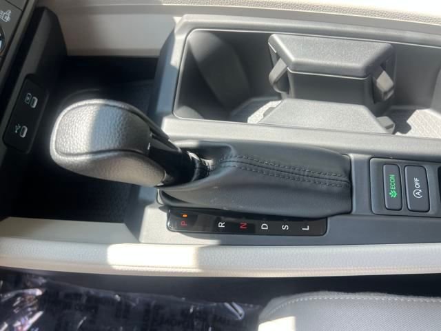 2025 Honda Accord SE - Photo 18