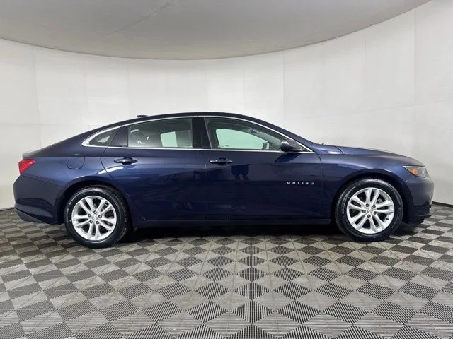 Used 2018 Blue Chevrolet Hybrid image 2