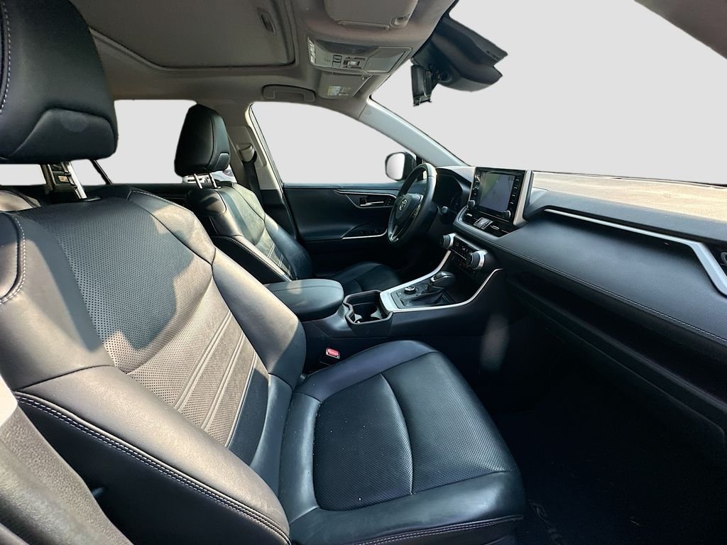 Used 2019 Gray Toyota Limited image 29
