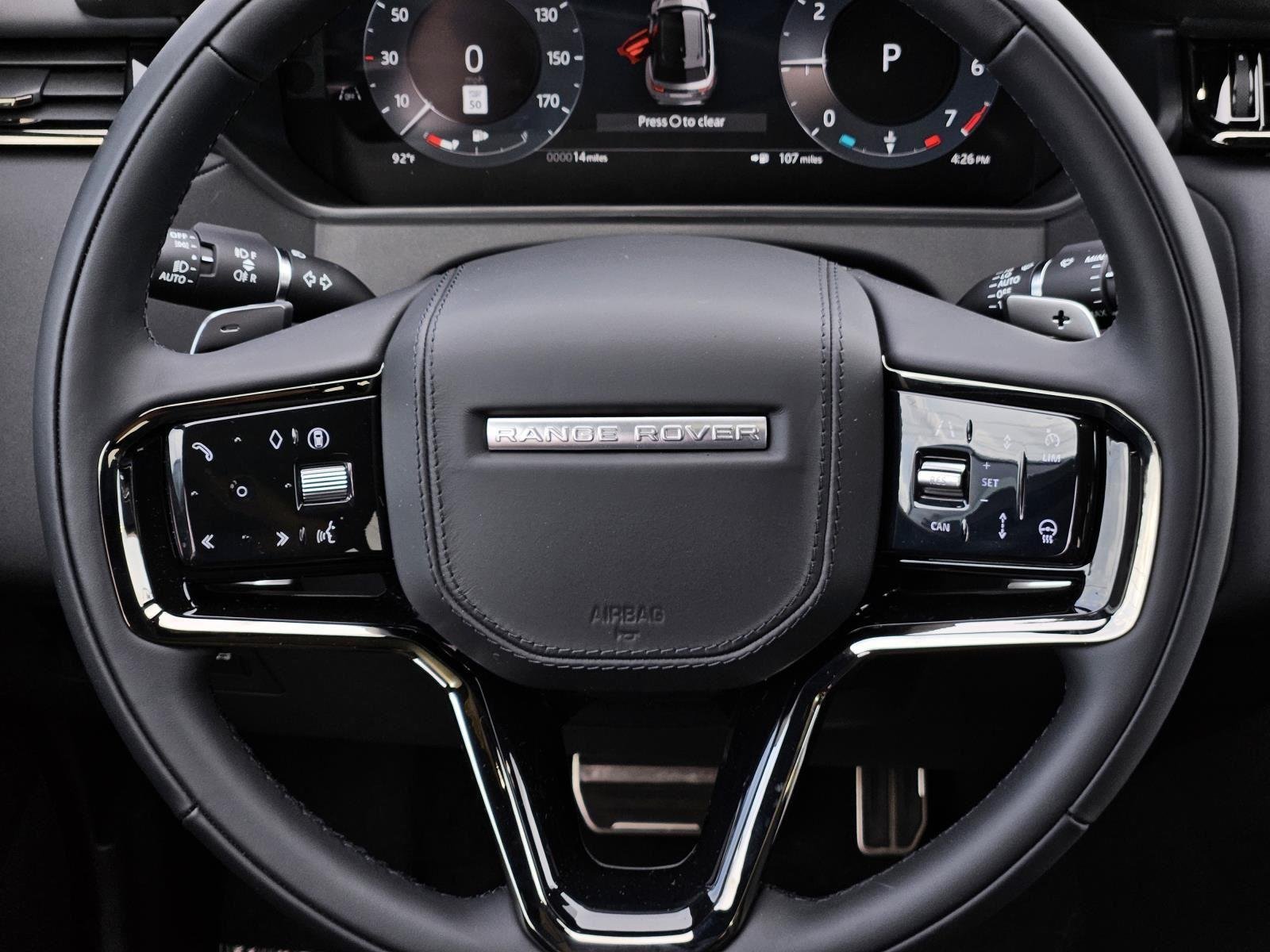 New 2026 Santorini Black Land Rover Dynamic SE image 34