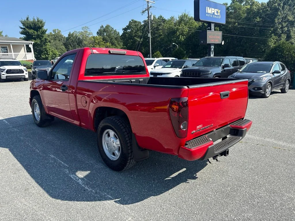Used 2007 Red Chevrolet LS image 3