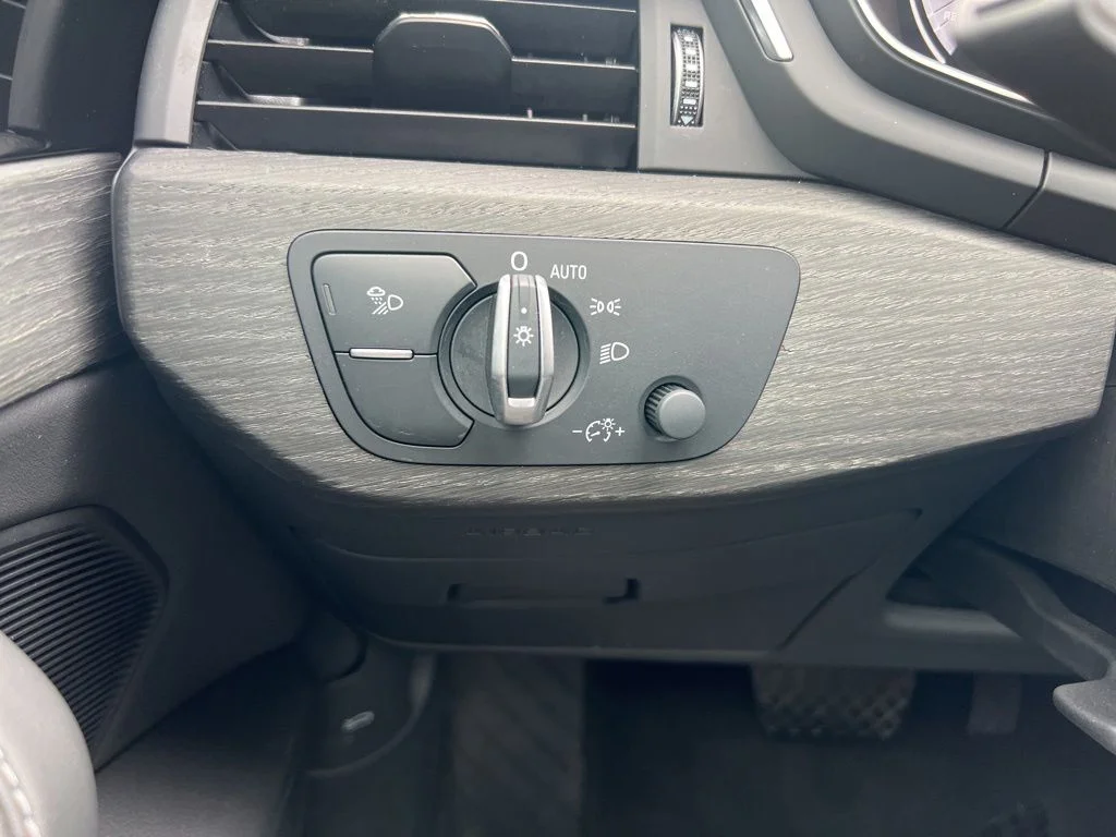 Used 2024  Audi 45 S line Premium Plus image 33