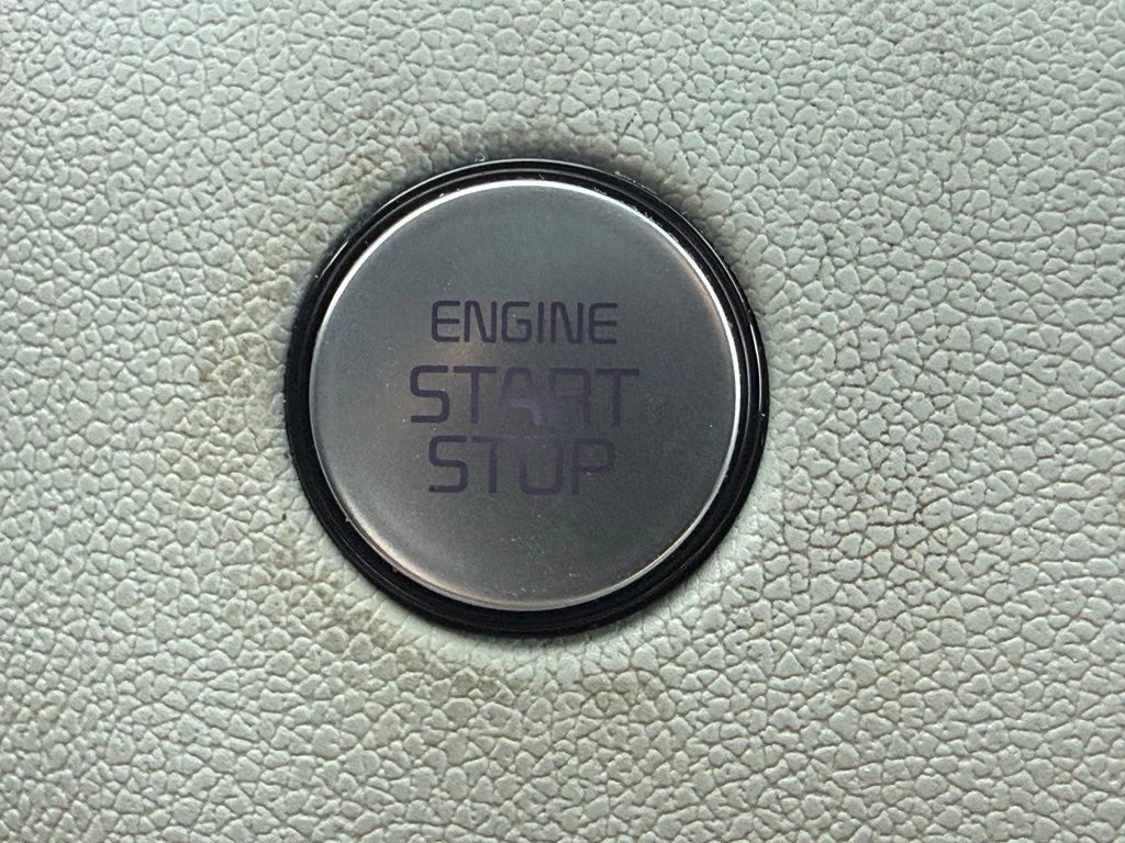 Used 2022 Gray Kia EX image 27