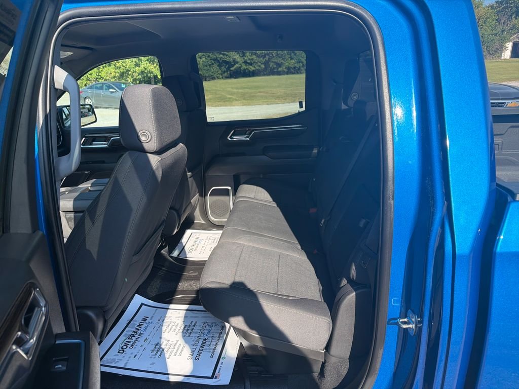 Used 2023 Blue GMC Elevation image 14