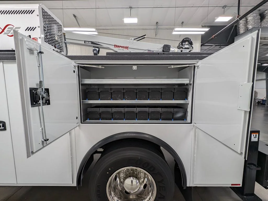 New 2025 Oxford White Ford F-750 SD Diesel Straight Frame image 15