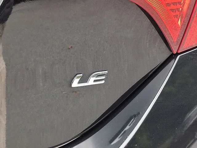 Used 2018 Black Toyota LE image 34