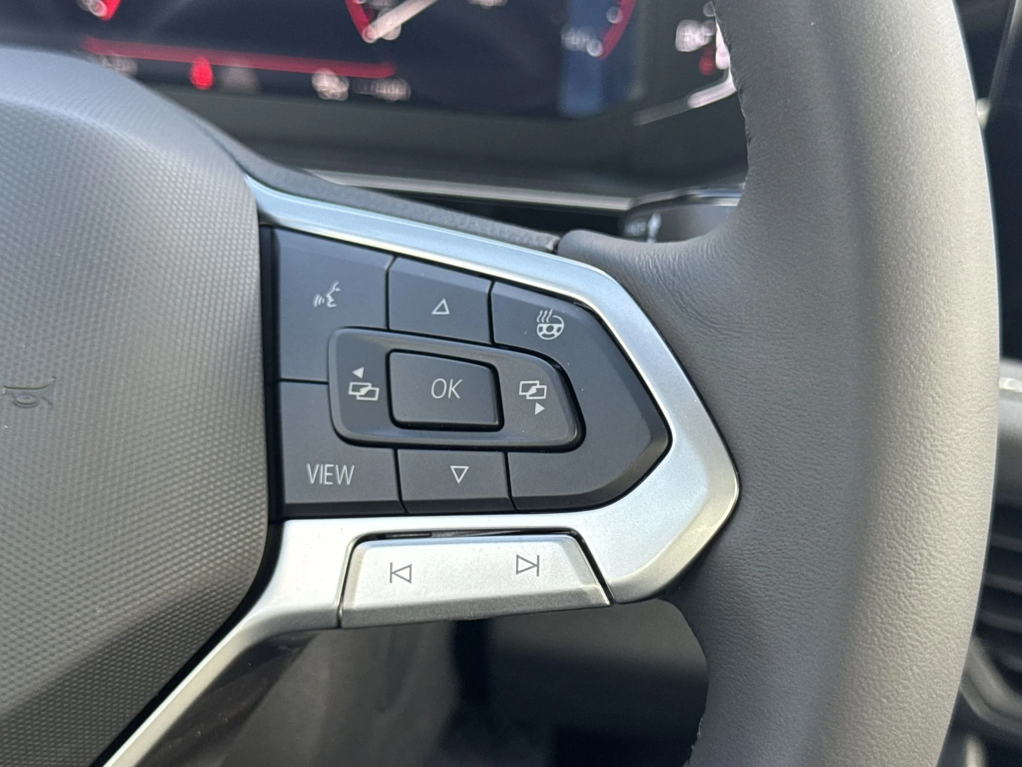New 2026 Platinum Gray Metallic Volkswagen SEL image 21