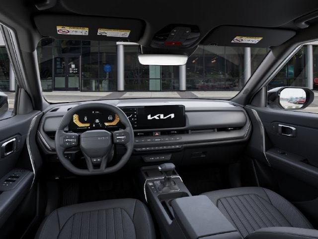 New 2027 Pale Gray Kia X-Line S image 14