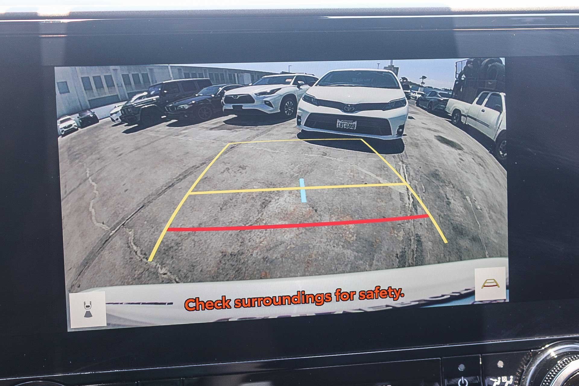 Used 2023 Wind Chill Pearl Toyota Limited image 25
