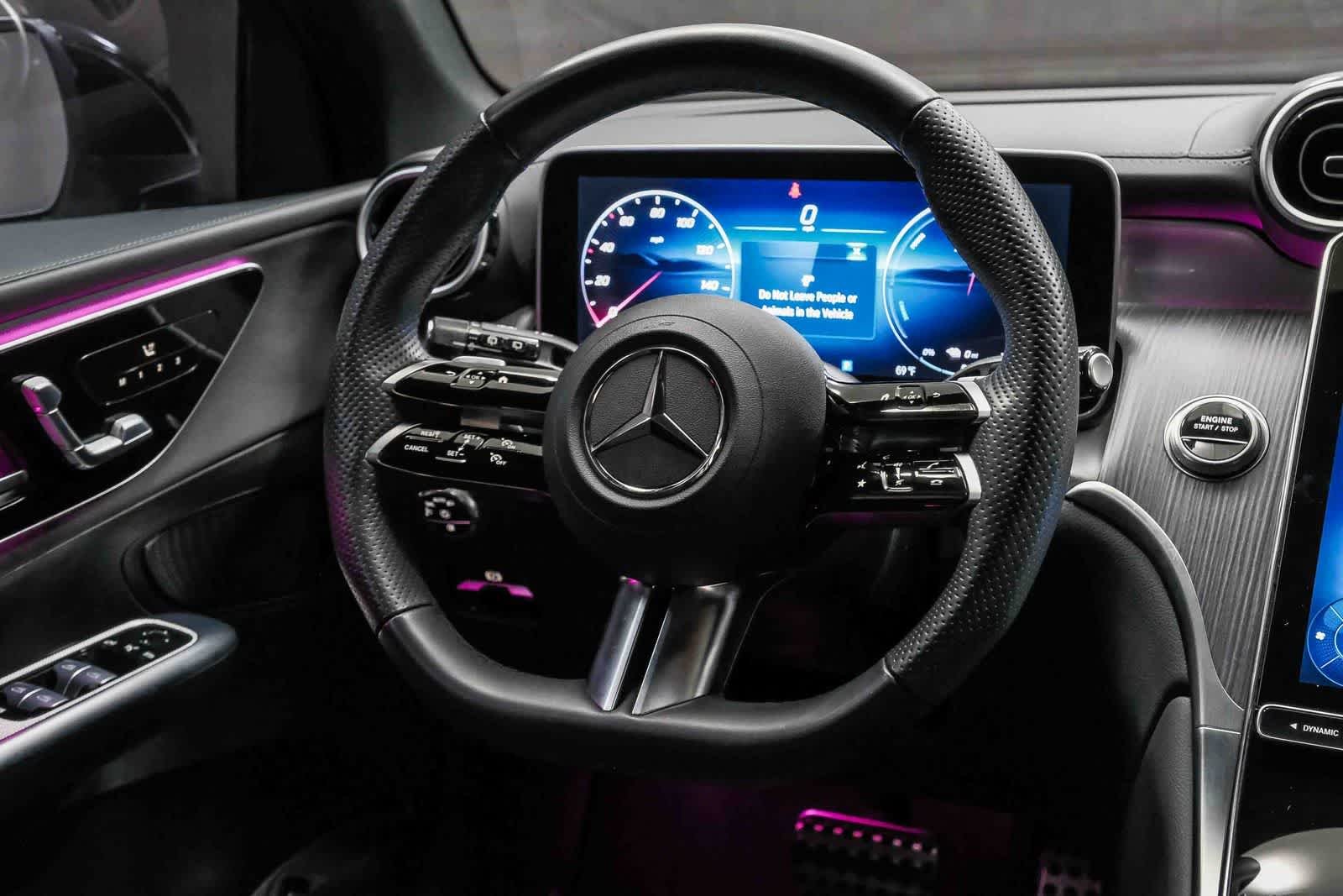 Used 2025 Polar White Mercedes-Benz GLC 350e image 19