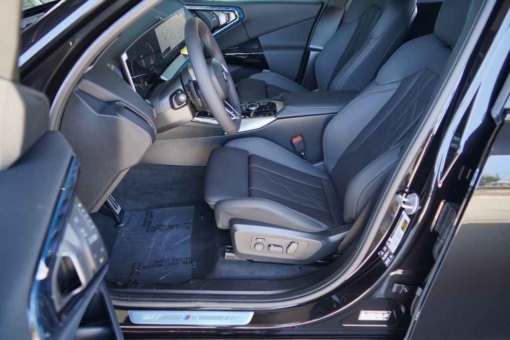 New 2026 Black Sapphire Metallic BMW 30 xDrive image 10