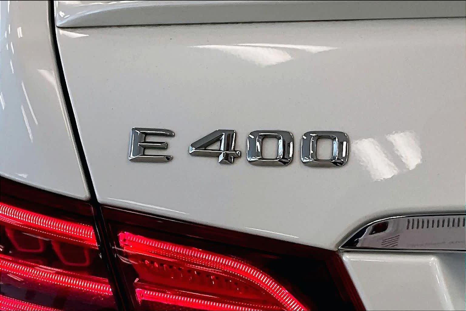 Used 2016 designo Diamond White Metallic Mercedes-Benz E 400 image 28