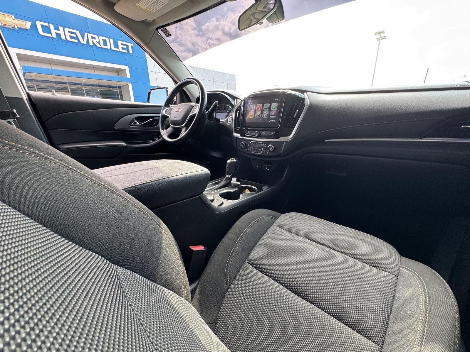 2019 Chevrolet Traverse 1LT - Photo 38