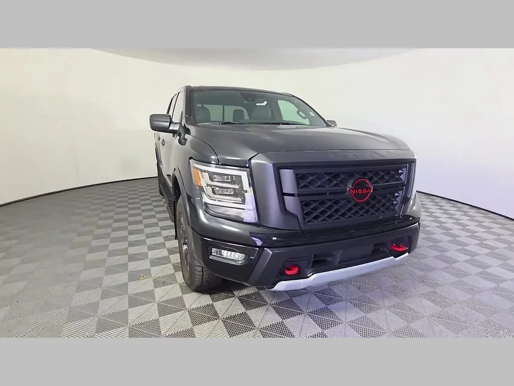 2024 Nissan Titan PRO-4X - Photo 52