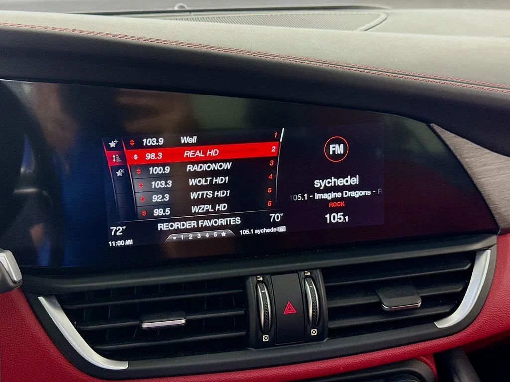 Used 2018 Alfa White Alfa Romeo Ti image 20