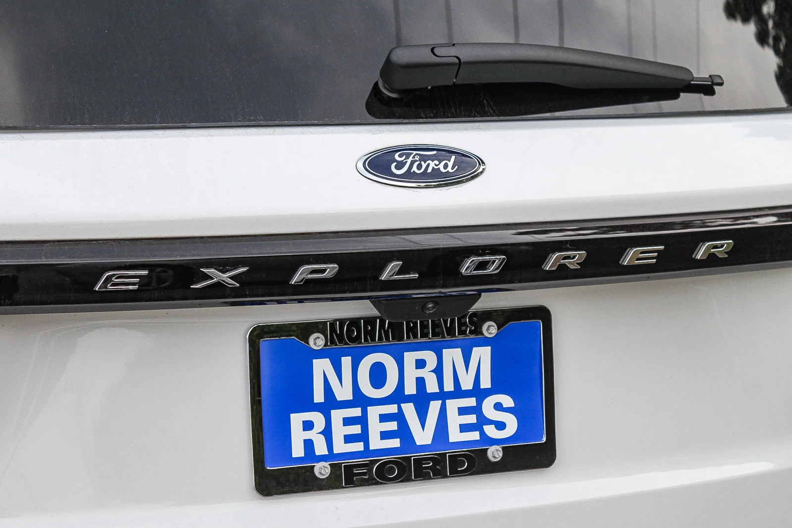 New 2026 Star White Metallic Tri-Coat Ford Active image 10