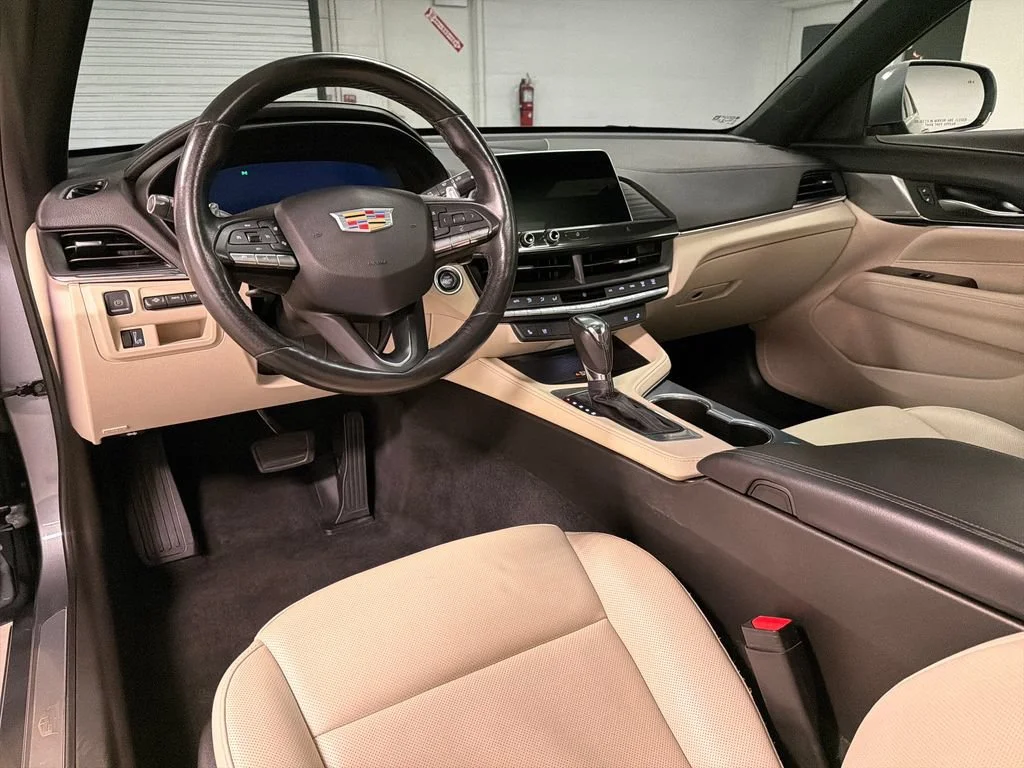 Used 2021 SATIN STEEL METALLIC Cadillac Premium Luxury image 25
