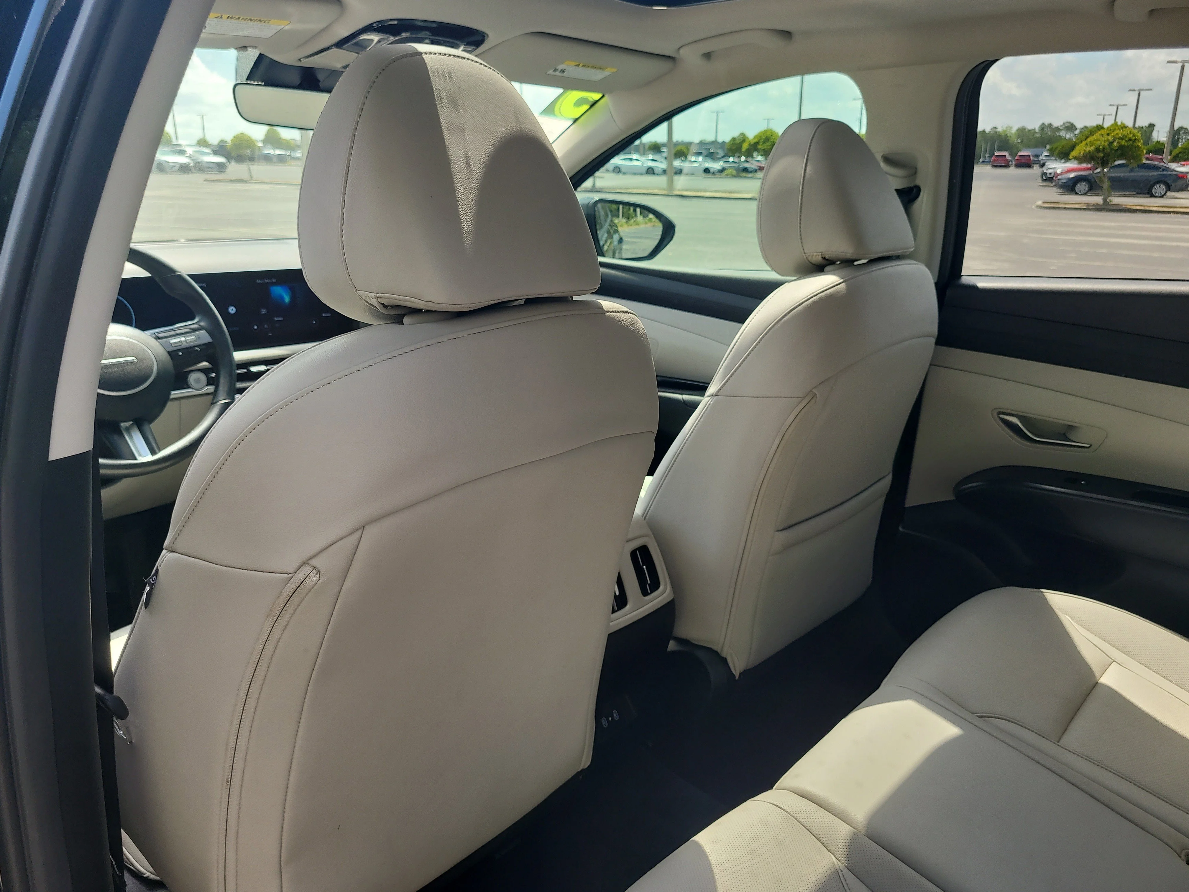 Used 2025 Phantom Black Hyundai SEL Convenience image 13