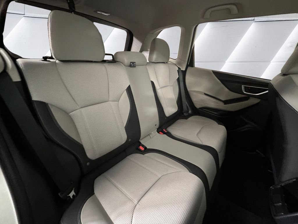 Used 2021 White Subaru Base image 16