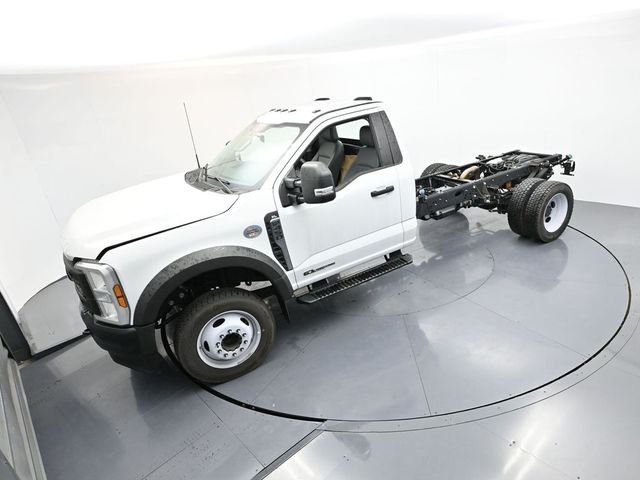 2024 Ford F-450 Super Duty Chassis Cab XL - Photo 21