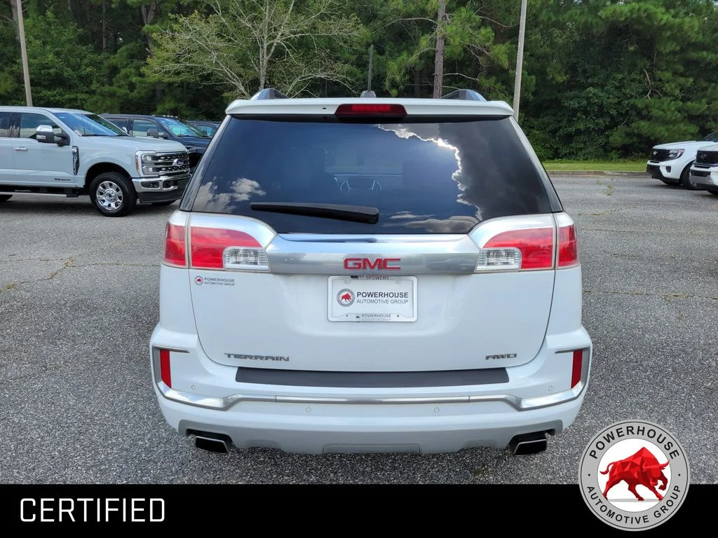 Used 2017 White GMC Denali image 4