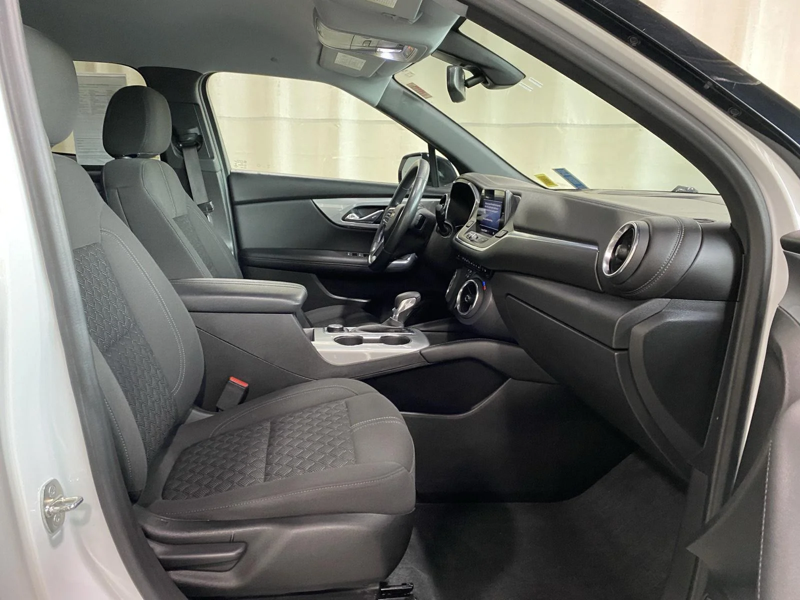 Used 2021 Summit White Chevrolet LT image 11