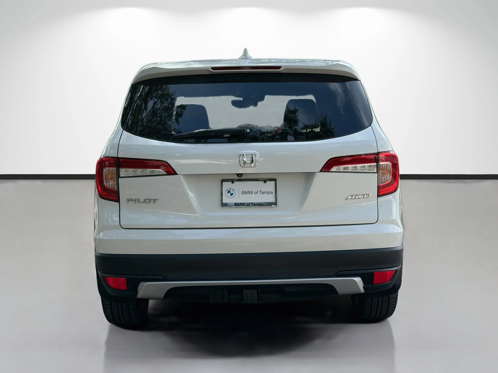 Used 2020 Platinum White Pearl Honda EX-L image 4