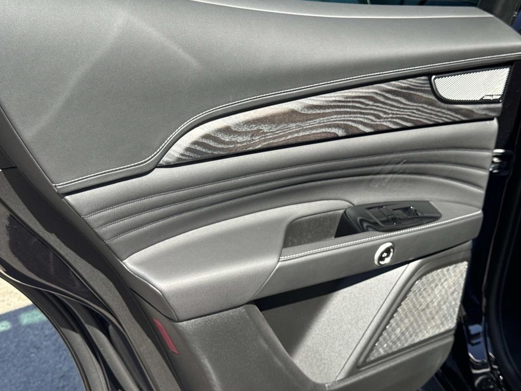 New 2026 Nero Tempesta Metallic Maserati Modena image 23