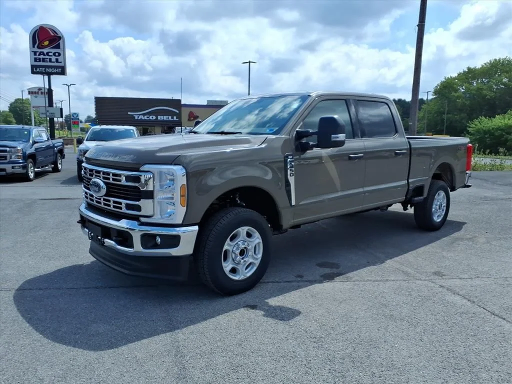 2026 Ford Super Duty F-250® XLT