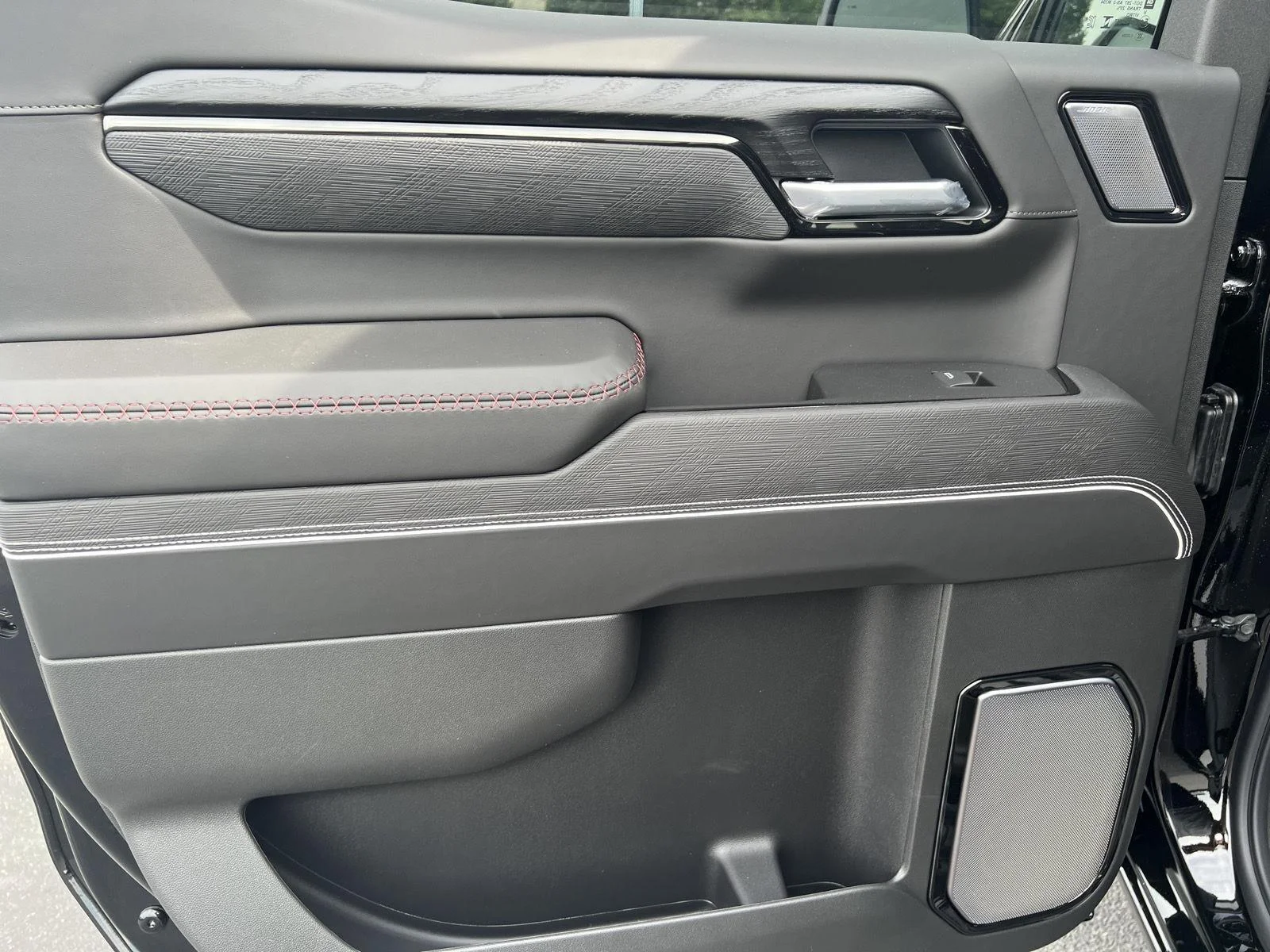 2026 GMC Sierra 1500 AT4X - Photo 31