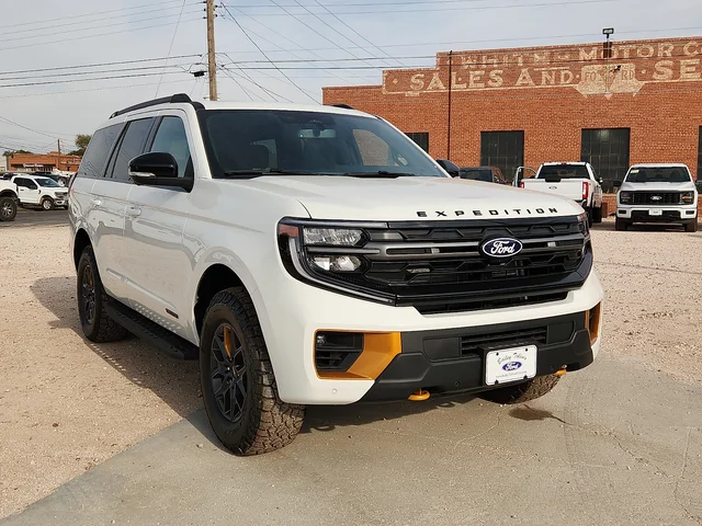 2027 Ford Expedition Tremor