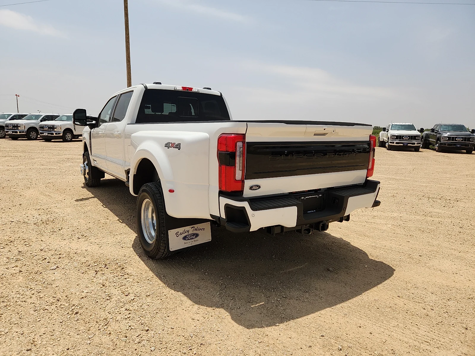 New 2026 Star White Metallic Tri-Coat Ford F-350® Platinum® image 5