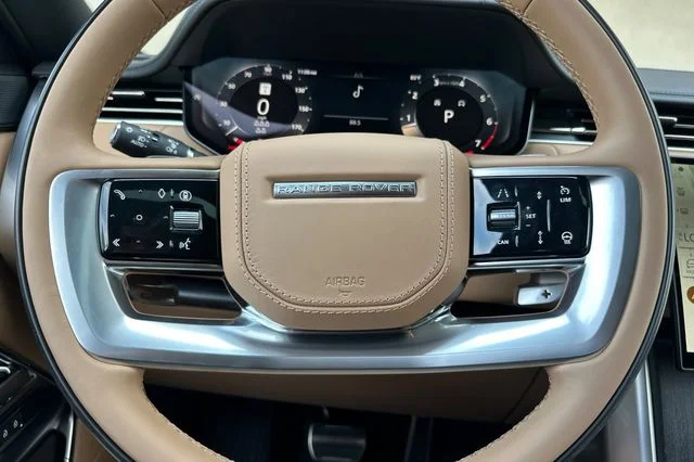 New 2026 Varesine Blue Land Rover SE image 22
