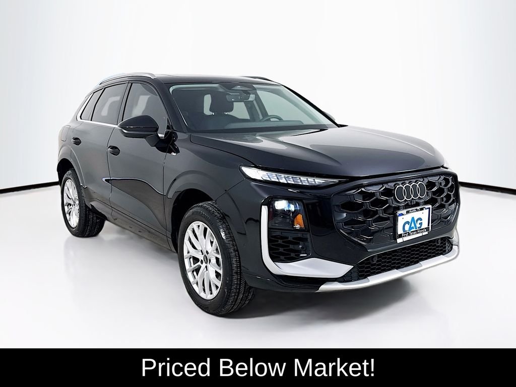 2026 Audi Q3 S line quattro's photo