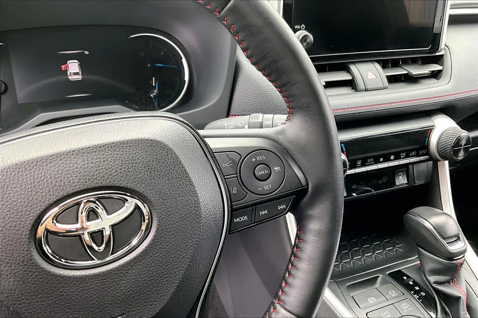 Certified Used 2024 Blueprint Toyota SE image 24