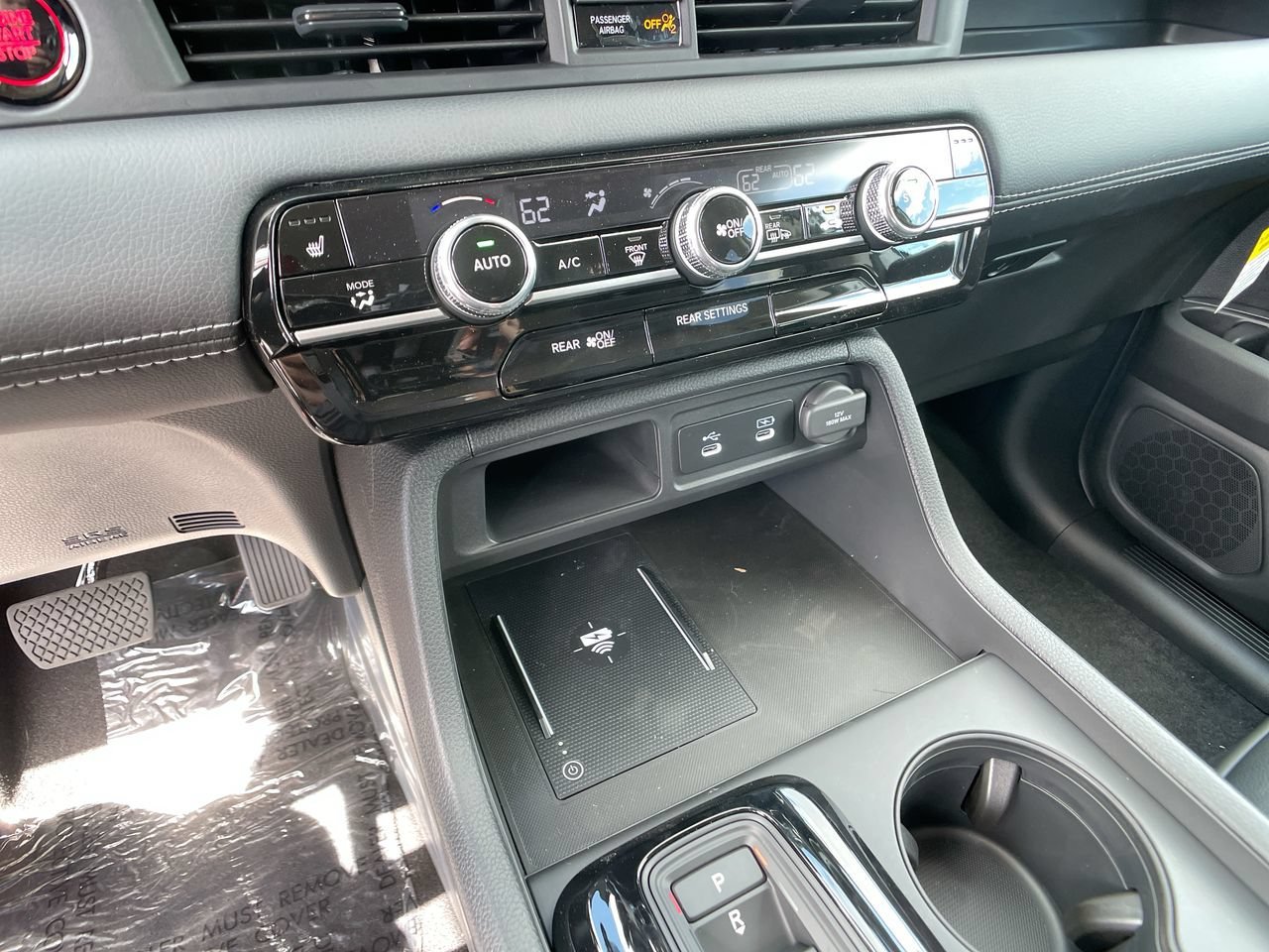 New 2026 Platinum White Pearl Honda RTL AWD image 19