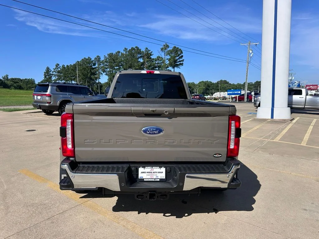 New 2026 Marsh Gray Ford Lariat image 3