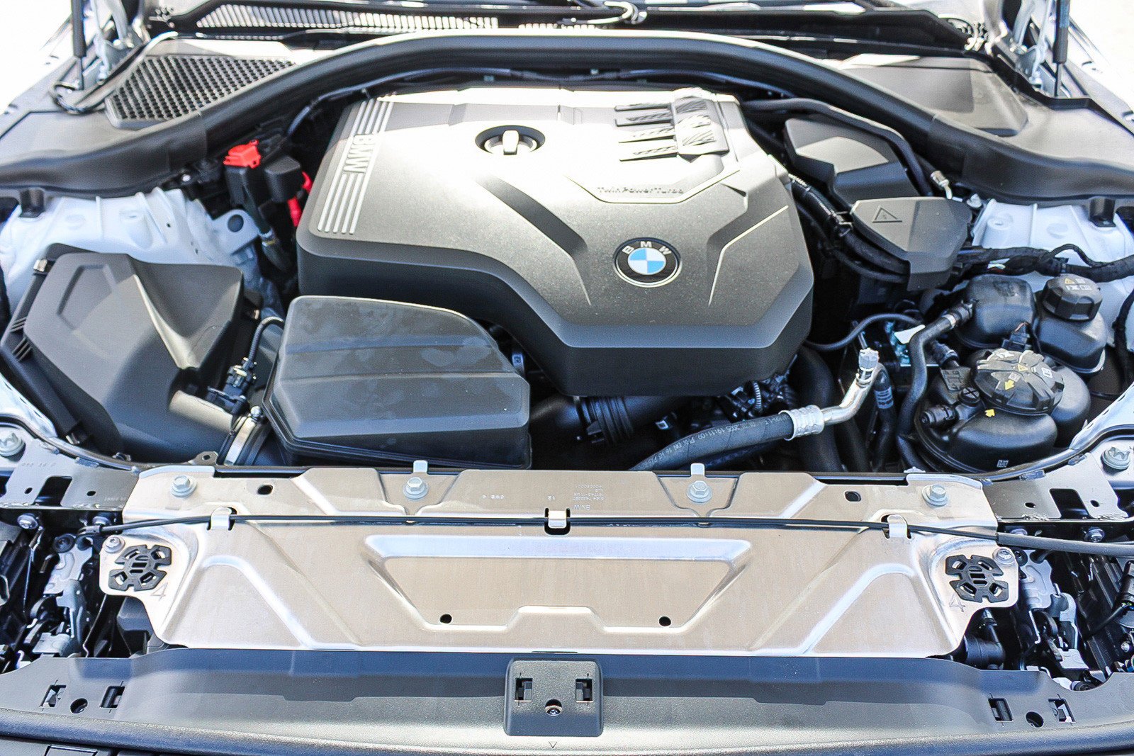 New 2026 Alpine White BMW 230i xDrive image 19